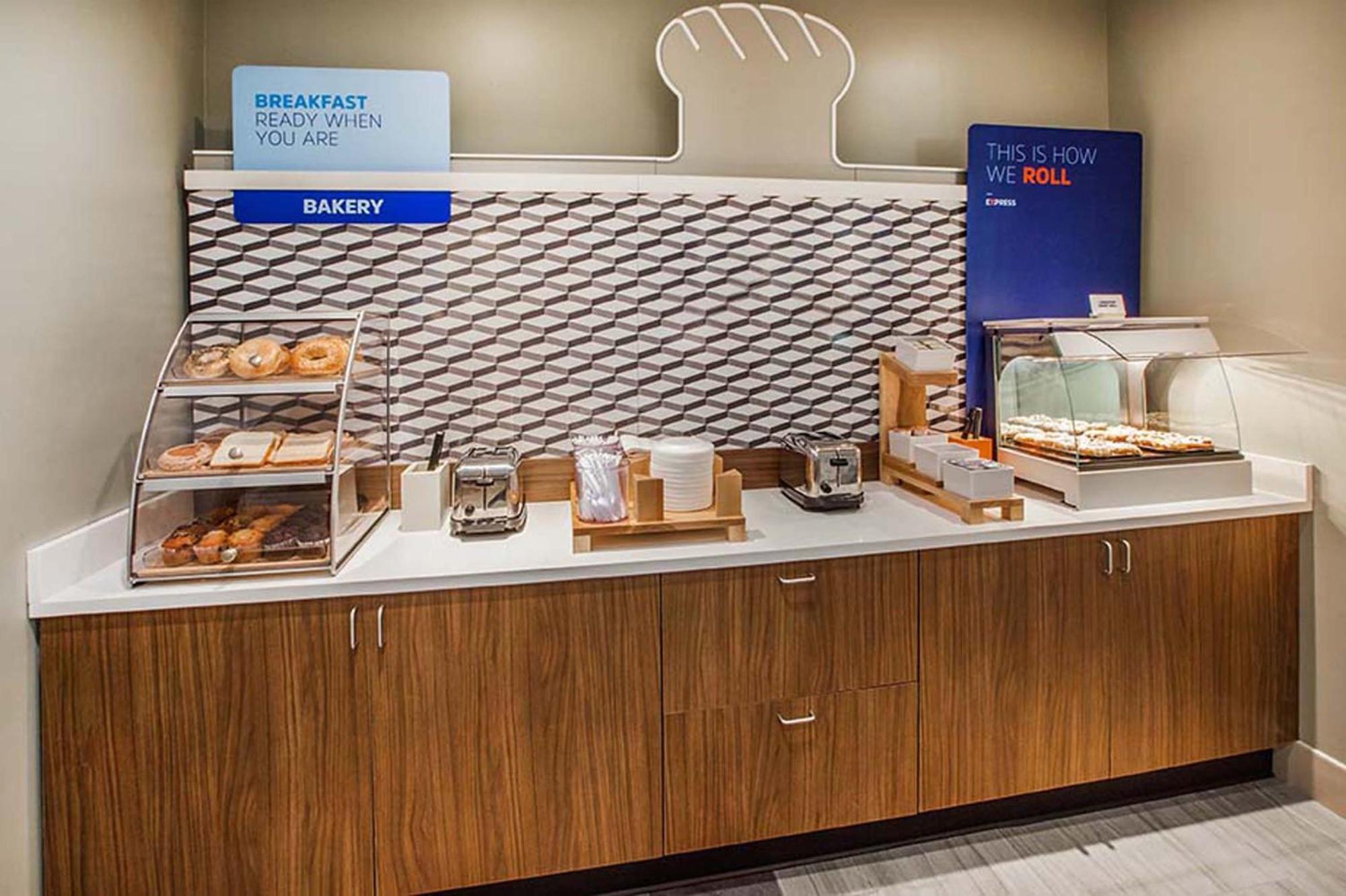 Holiday Inn Express Hotel & Suites Charlottetown By Ihg Kültér fotó